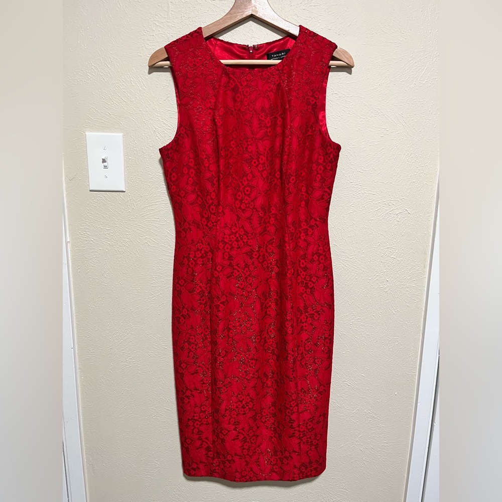 Elegant Red Lace Midi Dress